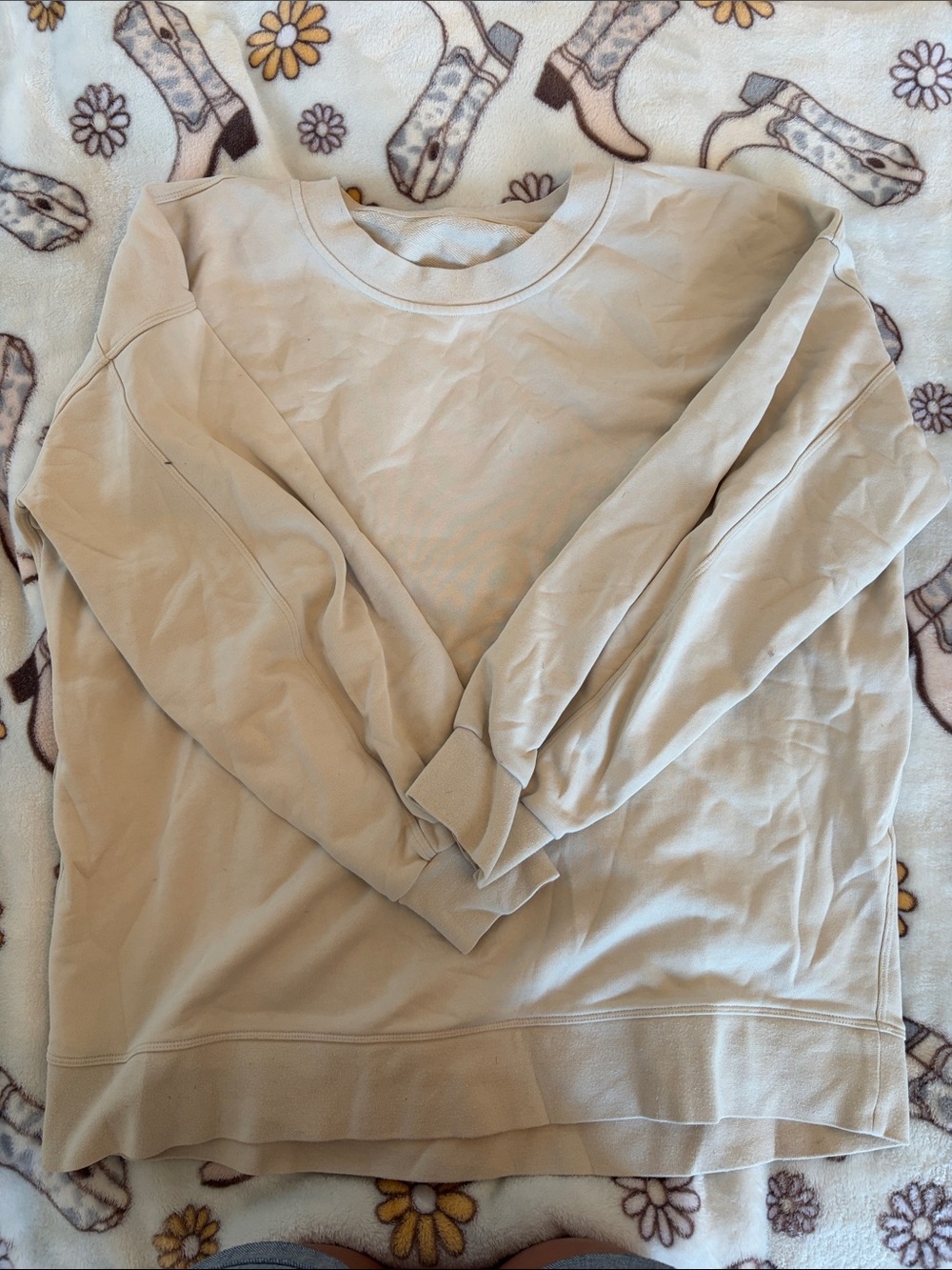 Lululemon crew neck